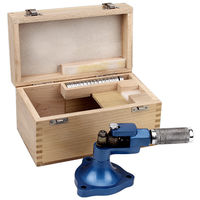 imagem de MAQ. P/ AUMENTAR ALIANCA C/ PEDRA