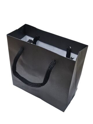 imagem do produto SACOLA LISA 25X20X8CM PRETA (10 PCS)